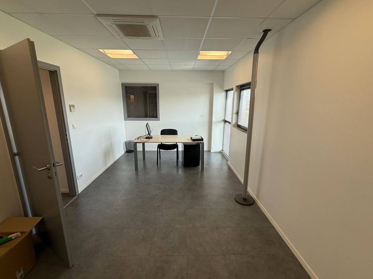 Local d'activité Norroy-le-Veneur 523m² Location local d'activité Norroy-le-Veneur Moselle OLACT2533333 3